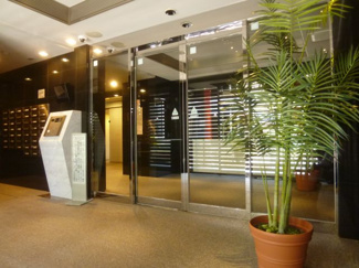 【エントランス】