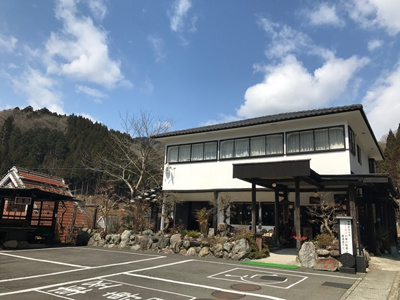【外観】 | 高島市今津町保坂　店舗付住宅(成約済)