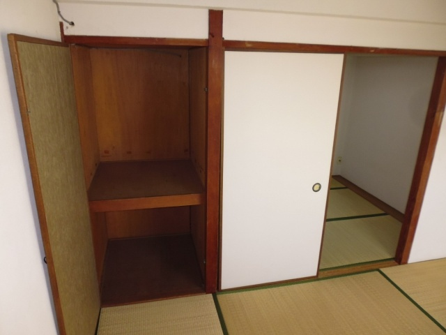 マンション朝霧1号館の収納