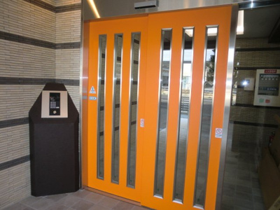 【エントランス】 | アヴェニール瓜破