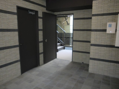 【エントランス】 | アヴェニール瓜破