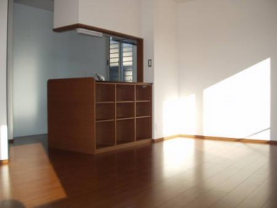 【居間・リビング】 | コンフォート山脈(やまなみ) | 『コンフォート山脈』