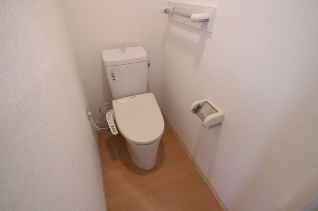 マリンコート大町のトイレ
