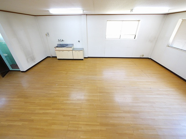 吉本店舗（加茂町兎並船屋）の内装