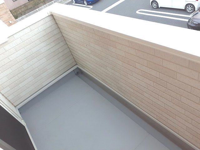 サンヴェール大芝Bのバルコニー