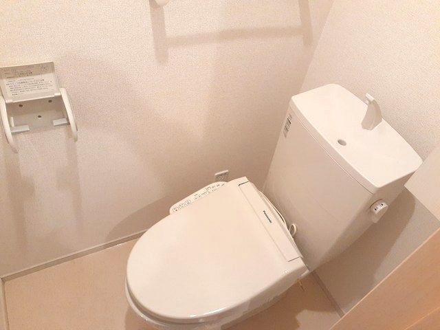 サンヴェール大芝Bのトイレ