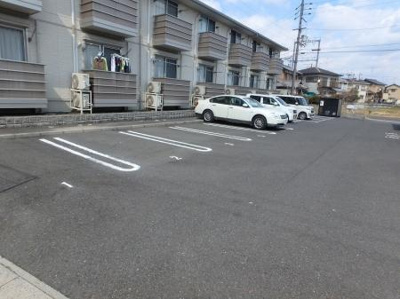 【駐車場】 | コンフォートＭ－Ⅱ