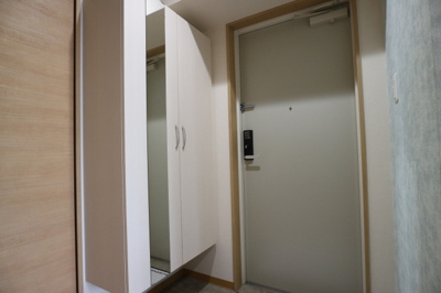 【玄関】 | サクシード姫路駅南
