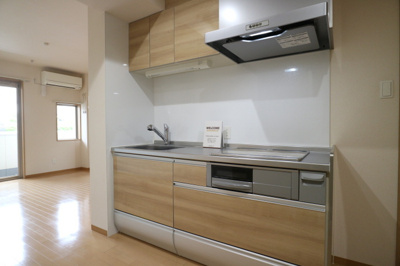 【キッチン】 | サクシード姫路駅南