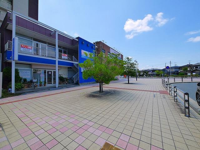 小泉町東テナントの周辺