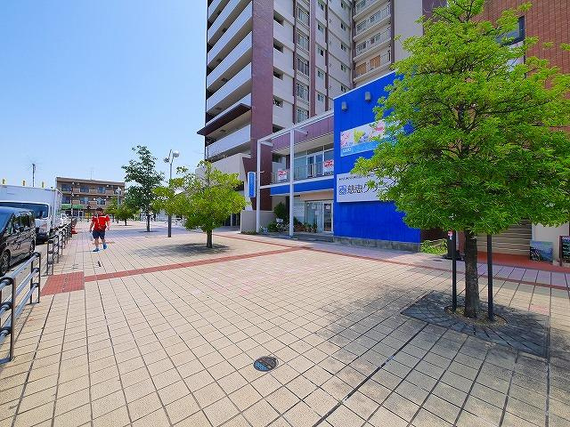小泉町東テナントの周辺