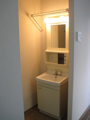【独立洗面台】 | サンホームヨコヤマ