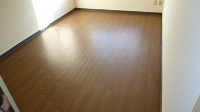 apartment 十日市南５丁目