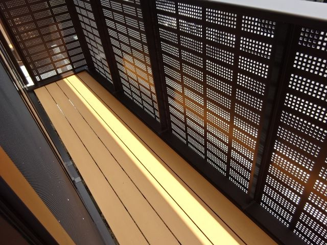 ウィスティリアのバルコニー