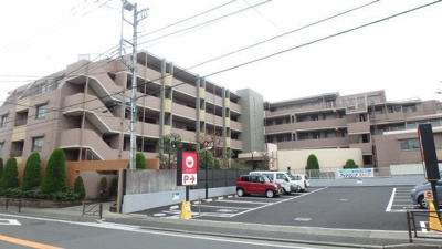 【外観】 | フローレンスパレス鷺沼ディヴィージ | 南東向きにつき陽当り良好・ゆったりとした3LDK