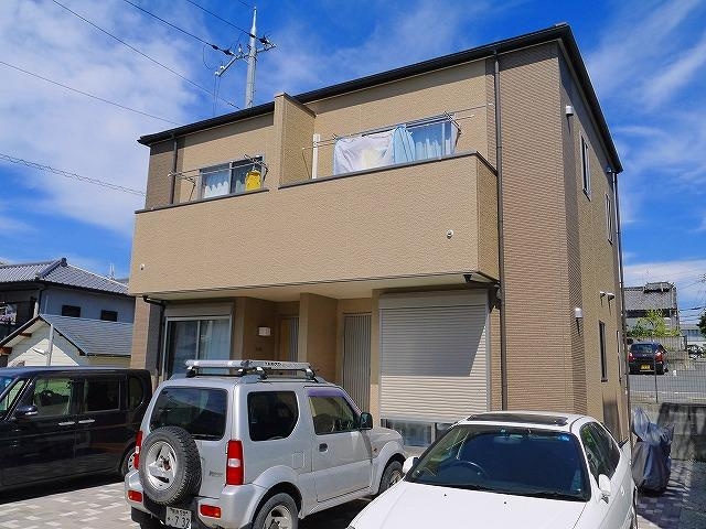 クレア・ド・ルーン高畑Aの外観|落ち着いた雰囲気の外観です