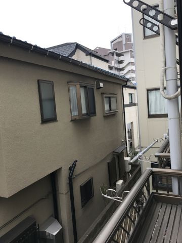 ヒールパイン久米川のバルコニー