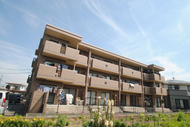 ソレイユ合川の外観