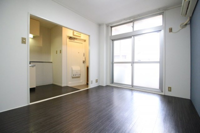 【洋室】 | パレ・アーバン