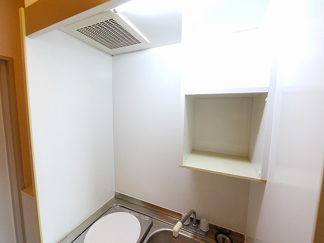 コーポ三和新大宮Ⅱ号館のキッチン