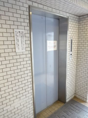 ホワイトプラザのその他共用部分|エレベーター