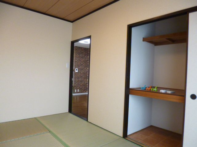 ホワイトプラザの和室