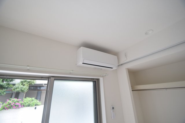 リブリ・コンフォートフナバシの内装|明るい色調の室内です