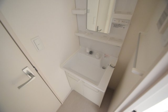 リブリ・コンフォートフナバシの独立洗面台|使いやすい独立洗面台です