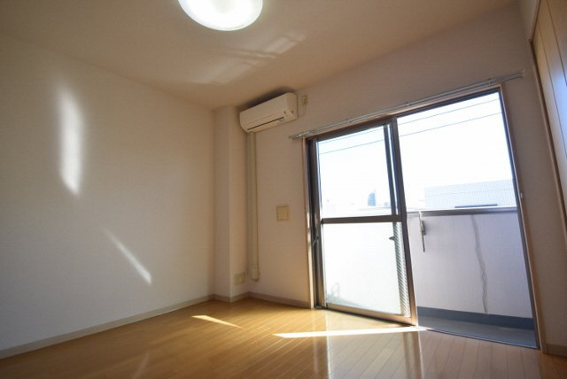 サンルピナスの居間・リビング|インターネット対応