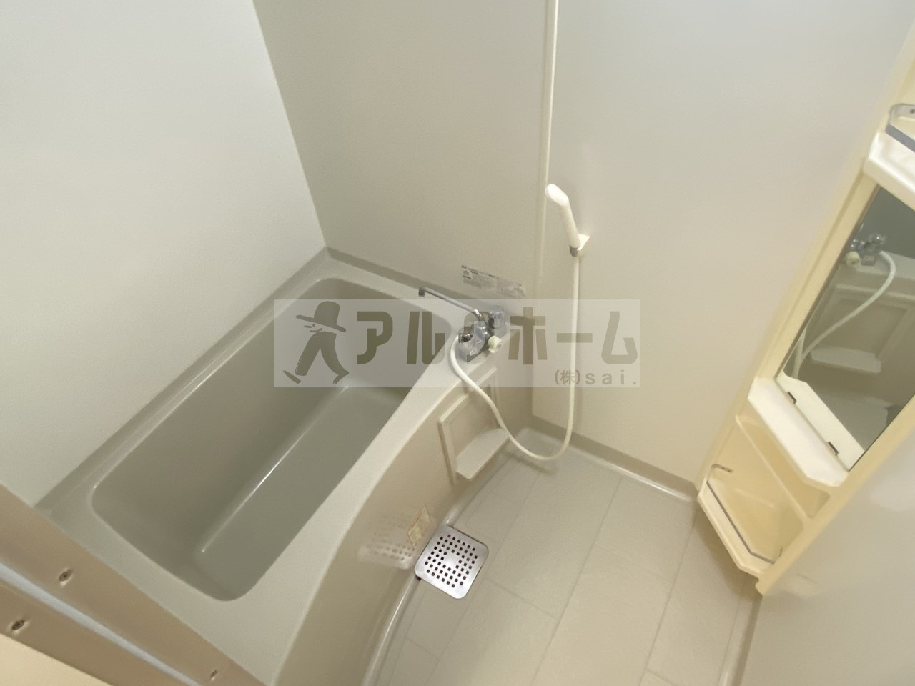 サンクレール志紀の浴室