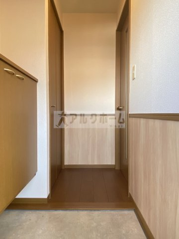 サンクレール志紀の玄関