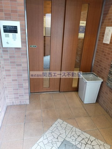 【エントランス】 | メルディアキューブやえのさと