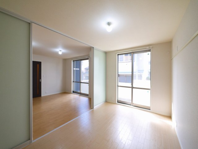 グレイシャス春日の寝室|寝室にいかがでしょうか