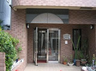 【エントランス】 | オートロックで安心のエントランス