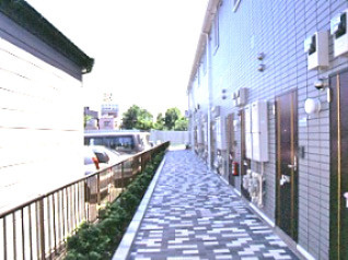 【エントランス】 | ジュリアン