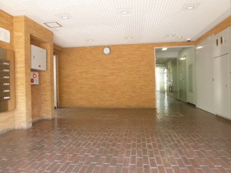 【エントランス】