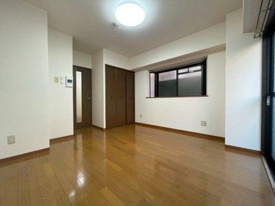 【居間・リビング】 | ヴィラパストラルⅡ