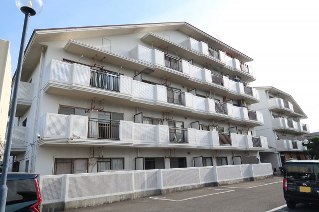 メナール香里園の外観|マンション外観