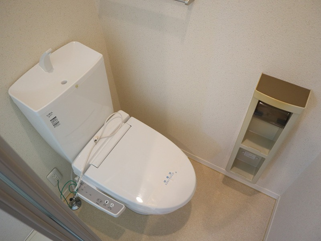【トイレ】 | フォルス27 | キレイな個室空間です