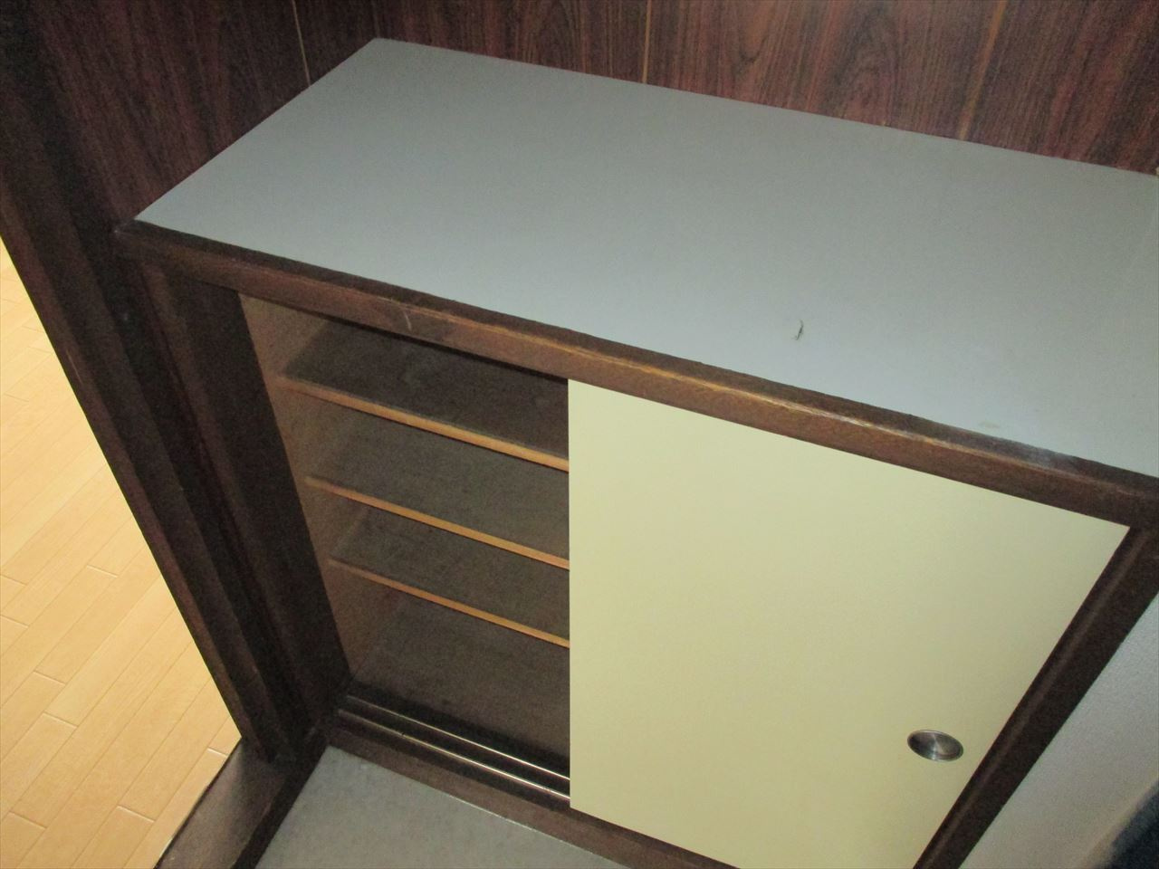 第1中日ビルの玄関