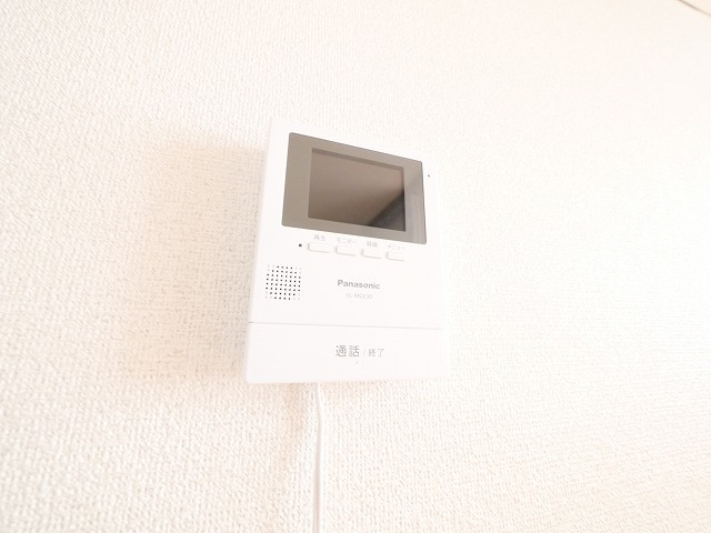 川上ビルのセキュリティ|モニター付きインターホンです