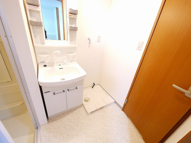 川上ビルの洗面所