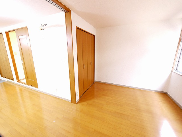 川上ビルの寝室