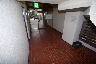 【エントランス】