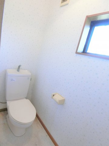 長生郡白子町南日当の一戸建てのトイレ