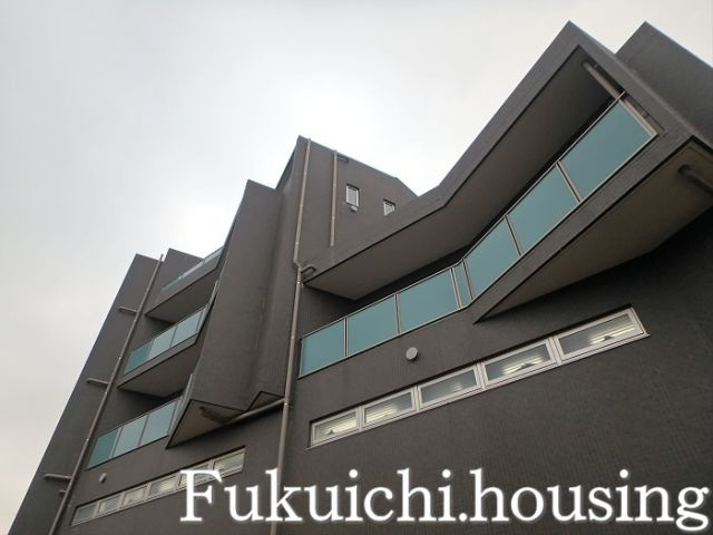シャトレセリシエの外観
