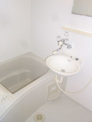 【浴室】 | コート・ドゥ・ベール弐番館