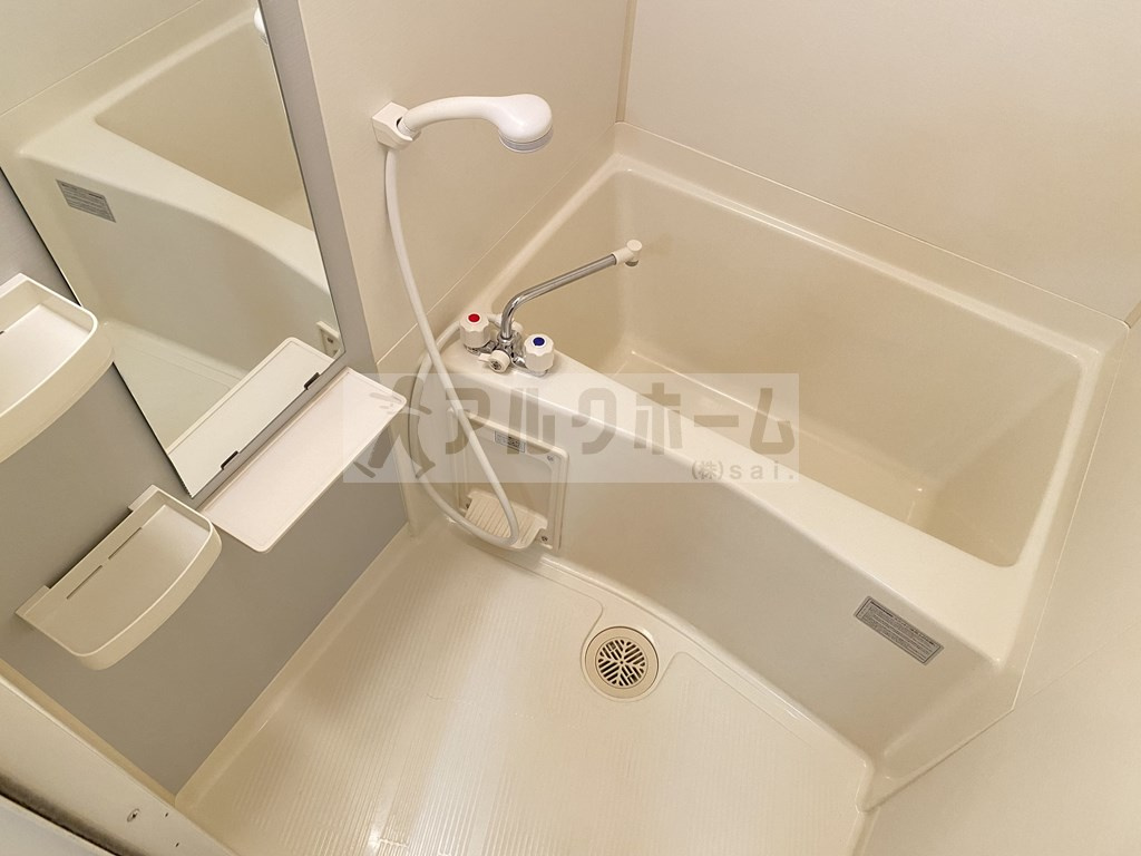 アベニュー美園の浴室