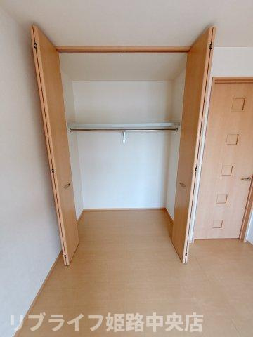 オークスコート西新在家の収納