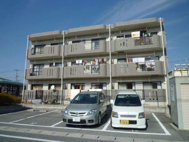 総社市中央５丁目の賃貸マンションの外観